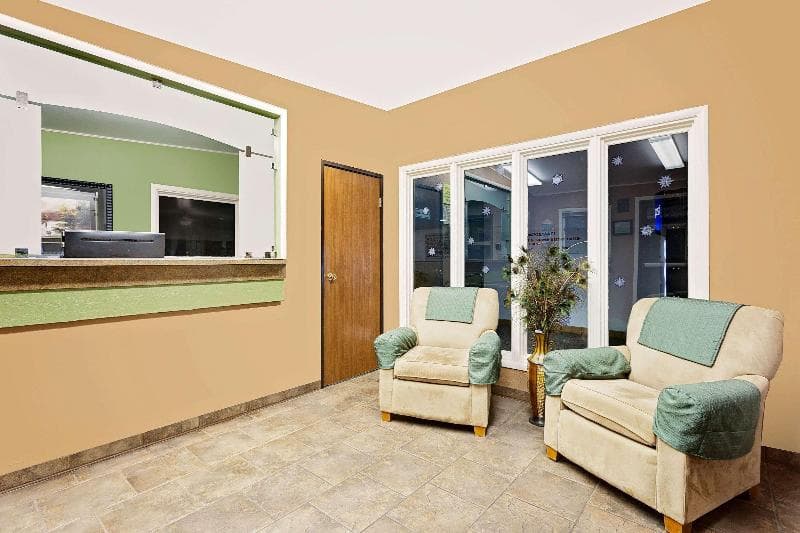 Super 8 By Wyndham Cut Bank 4