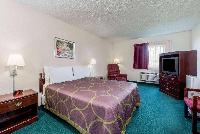 Super 8 By Wyndham Jerseyville 2