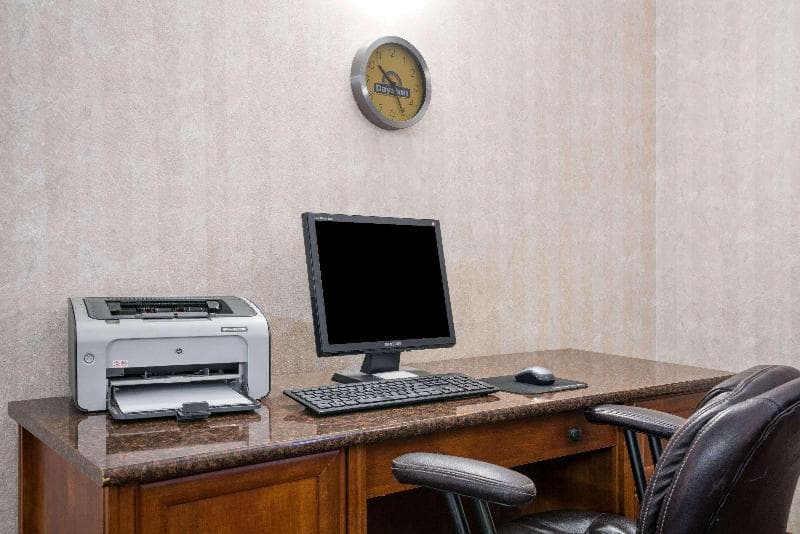 Days Inn By Wyndham Fargo/Casselton photo 1