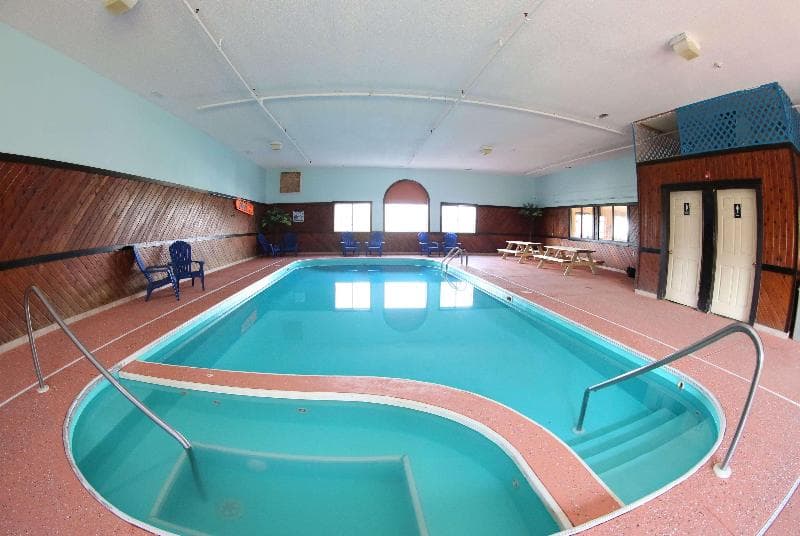 Super 8 By Wyndham Portsmouth 5