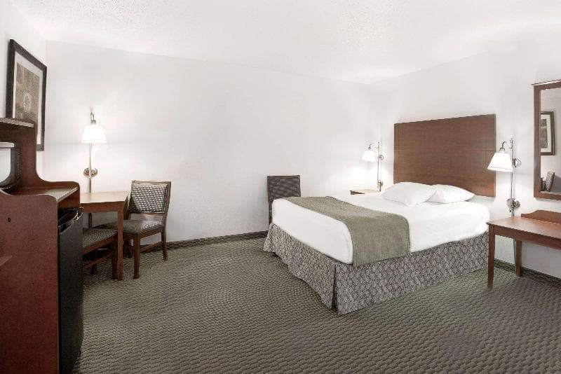 Days Inn By Wyndham Carroll photo 1