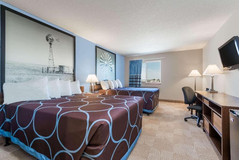 Super 8 By Wyndham Beloit photo 1