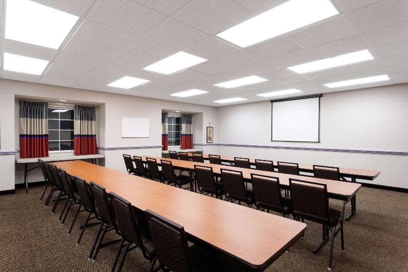 Microtel Inn & Suites By Wyndham Lady Lake/The Villages photo 1