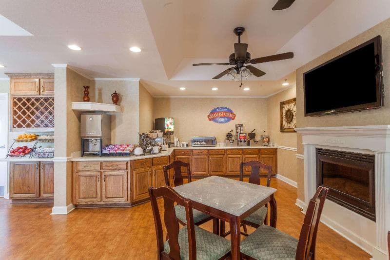 Baymont By Wyndham Columbia Maury 3