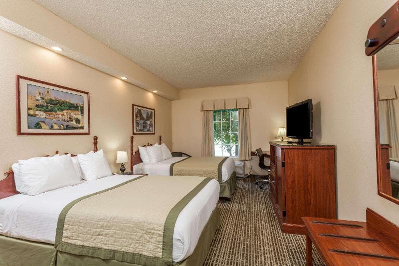 Baymont By Wyndham Columbia Maury 5