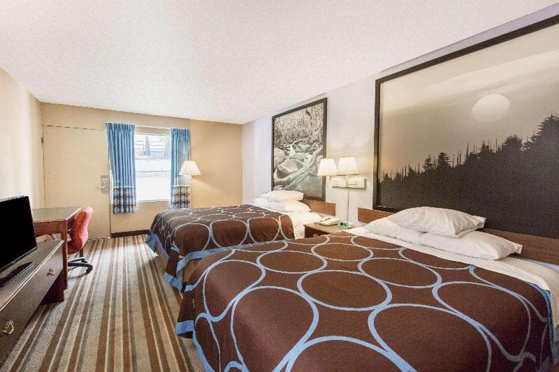 Super 8 By Wyndham Caryville 3
