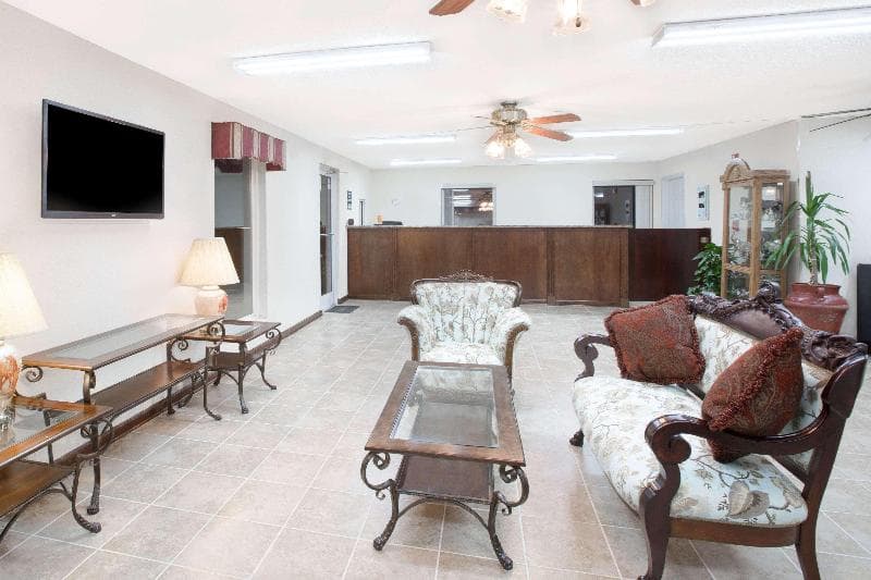 Super 8 By Wyndham Whiteville 4