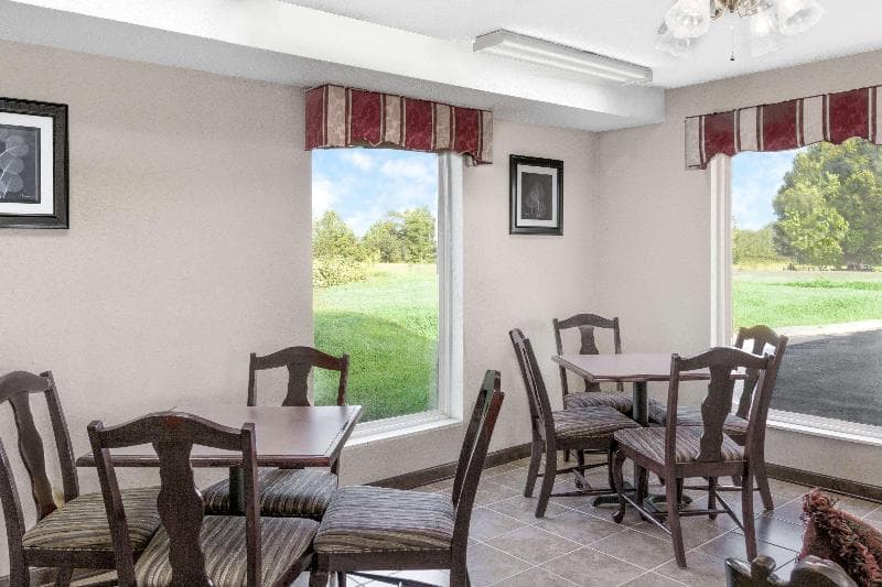 Super 8 By Wyndham Whiteville photo 1
