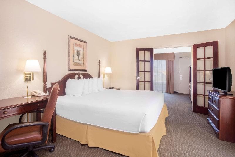 Days Inn By Wyndham Metter 3