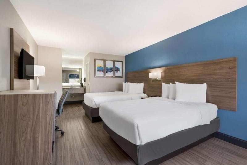 Surestay By Best Western Spring North Houston 5