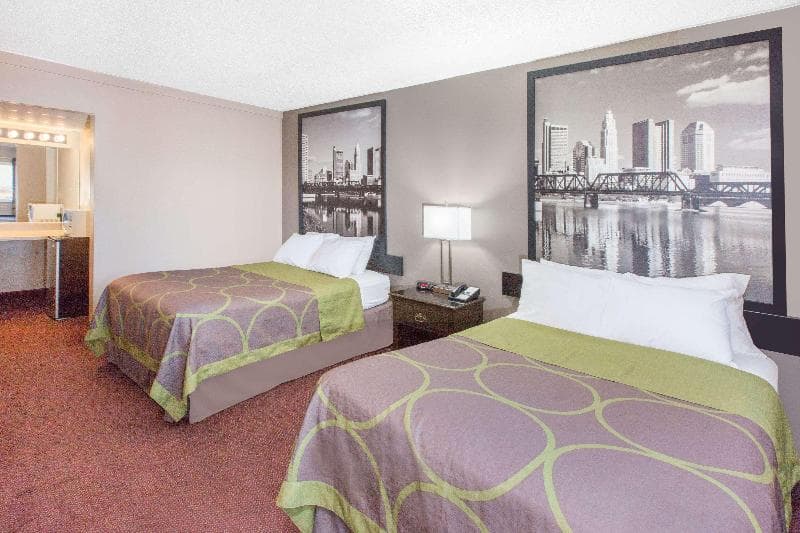 Super 8 by Wyndham Millbury/Toledo 3