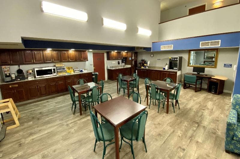 Baymont Inn & Suites By Wyndham Swanton/Toledo Airport 3