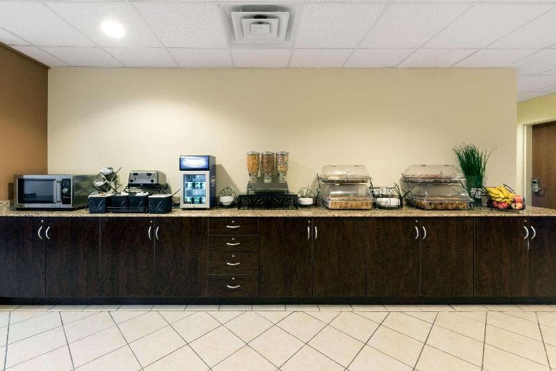 Microtel Inn & Suites By Wyndham Eagle Pass 3