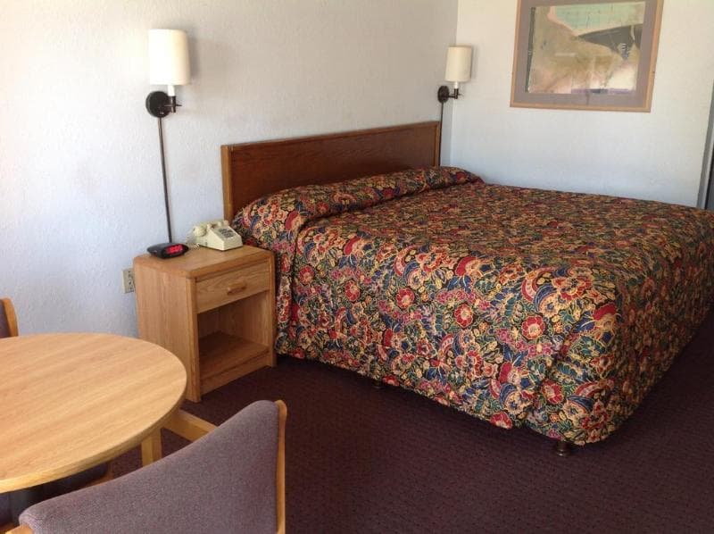 Knights Inn Muskogee 4