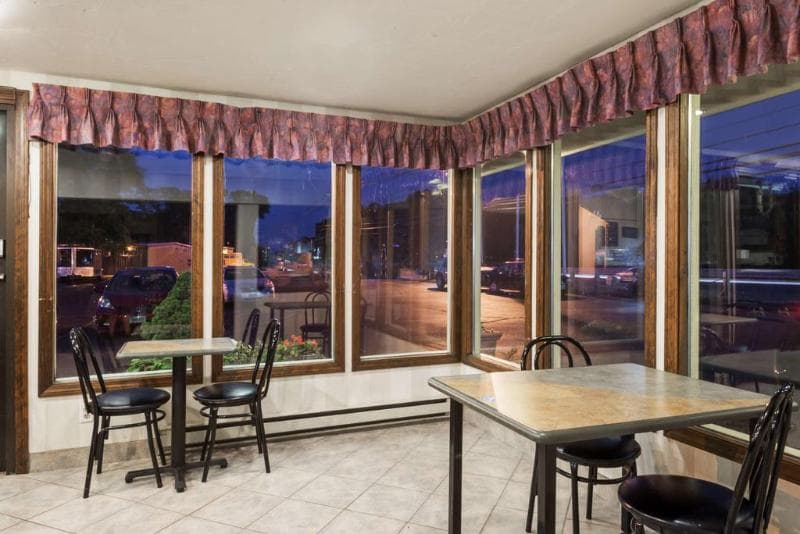 Knights Inn North Attleboro 4