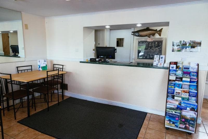 Knights Inn Pulaski 5