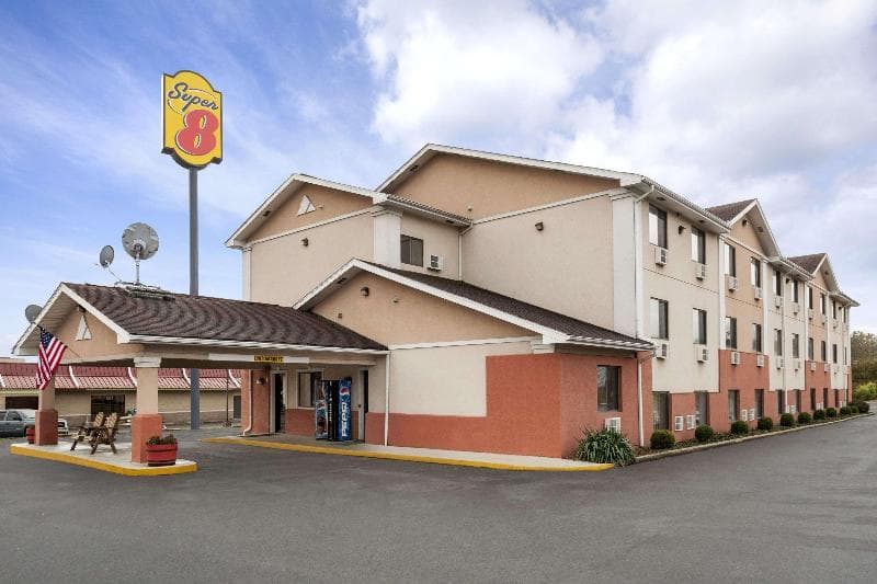 Super 8 By Wyndham Brookville 5