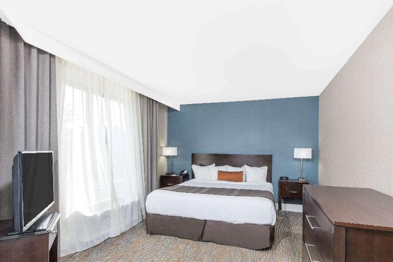 Wingate By Wyndham Niagara Falls 3