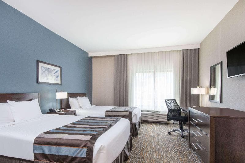 Wingate By Wyndham Niagara Falls 4