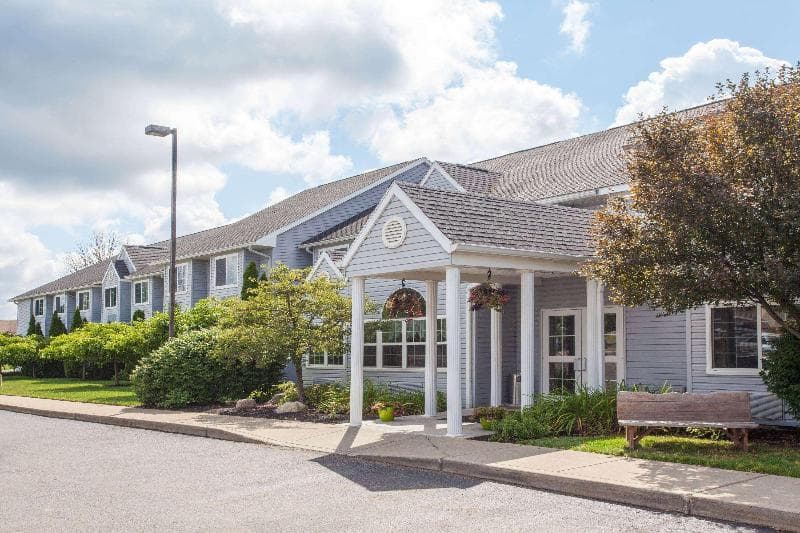 Microtel Inn & Suites By Wyndham Springville 4