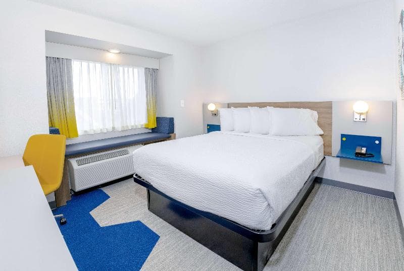 Microtel Inn & Suites By Wyndham Springville 2