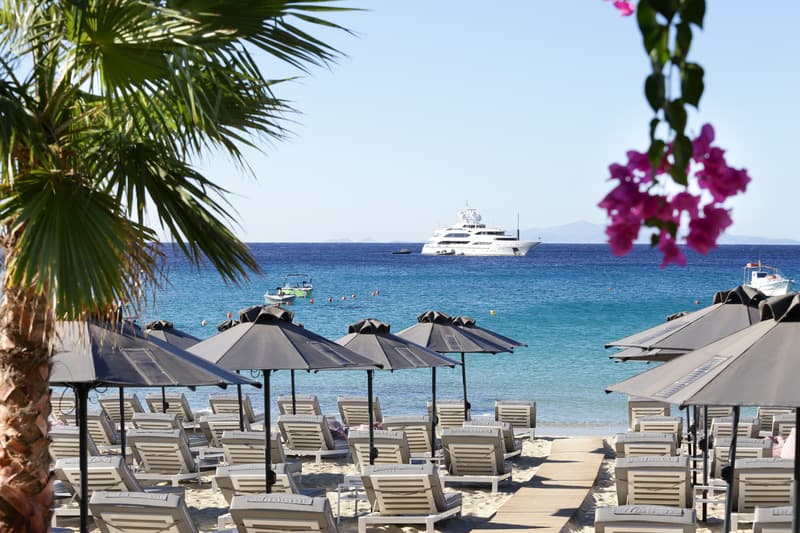 Mykonos Dove Beach Hotel 4