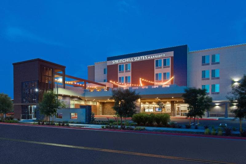 Springhill Suites Huntington Beach Orange County 4