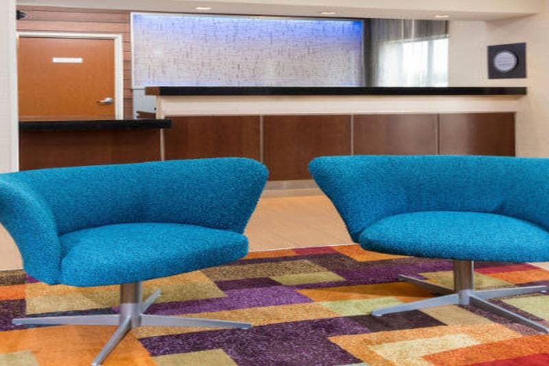 Fairfield Inn & Suites Lincoln 4