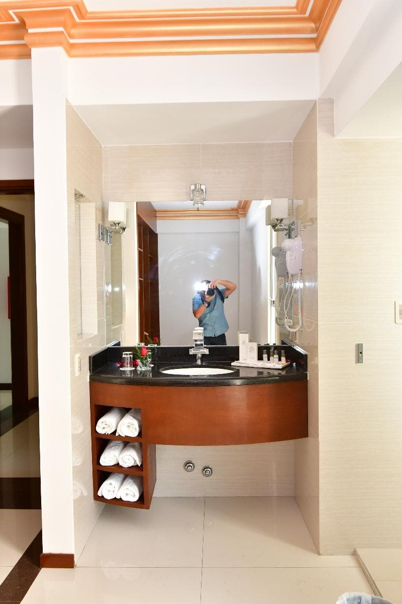 Prince Hotel 5