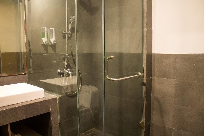 Transera Kamini Legian 5