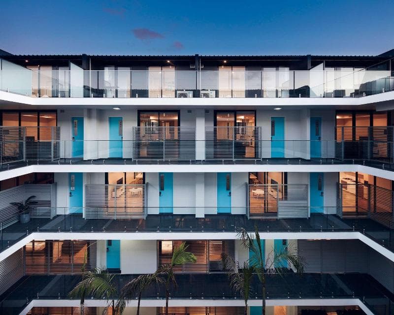 Veriu Camperdown 3