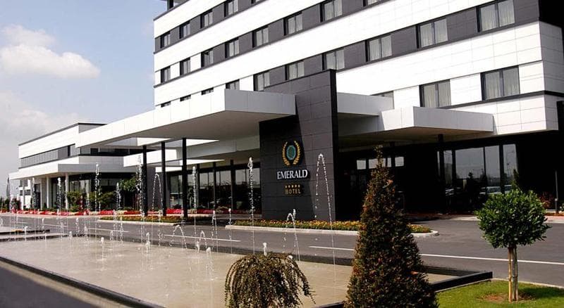 Emerald Hotel photo 1