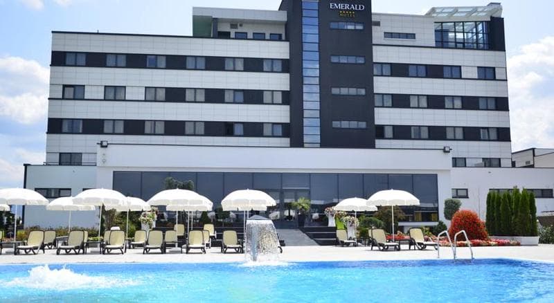 Emerald Hotel 4