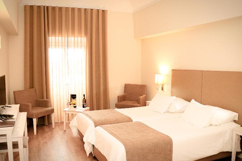 Hotel Solar Do Bom Jesus 4