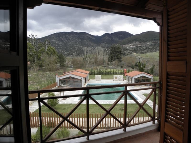 Mont Helmos Hotel 3
