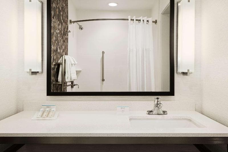 Hilton Garden Inn Charlotte/SouthPark 4
