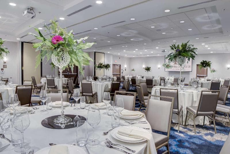 DoubleTree by Hilton Harrisonburg photo 1
