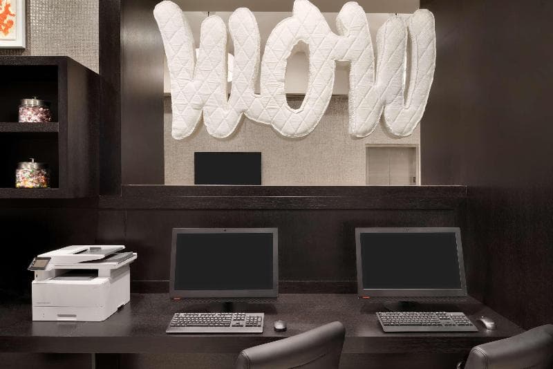 Embassy Suites by Hilton New York Manhattan Times Square photo 1