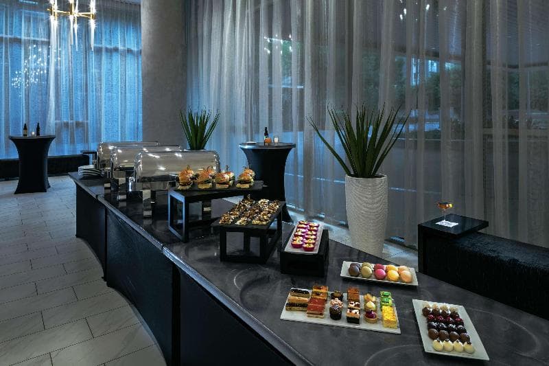 Hilton Garden Inn Seattle/Bellevue Downtown, WA photo 1