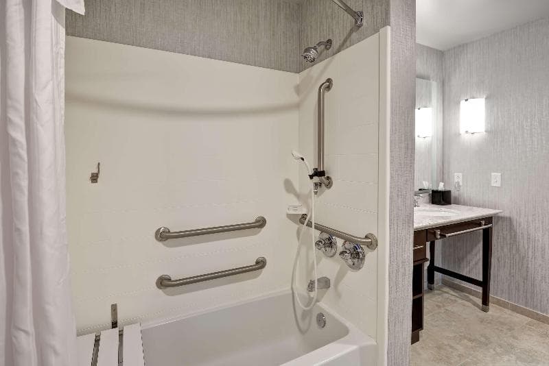 Homewood Suites by Hilton New Hartford Utica 3