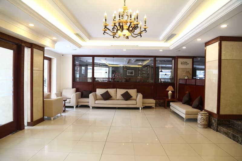 Mon Regency Hotel 5