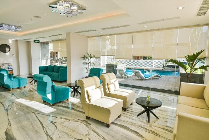 Golden Tulip Essential Tangerang 5