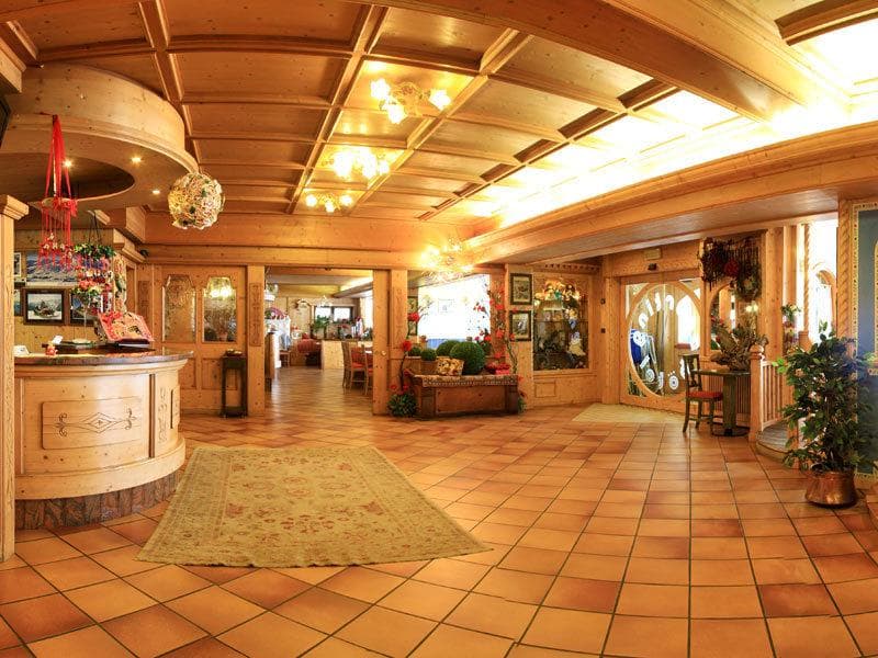 Hotel Sporting photo 1