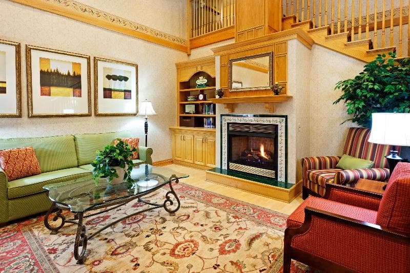 Country Inn & Suites by Radisson, Harrisburg Northeast (Hershey), PA 5