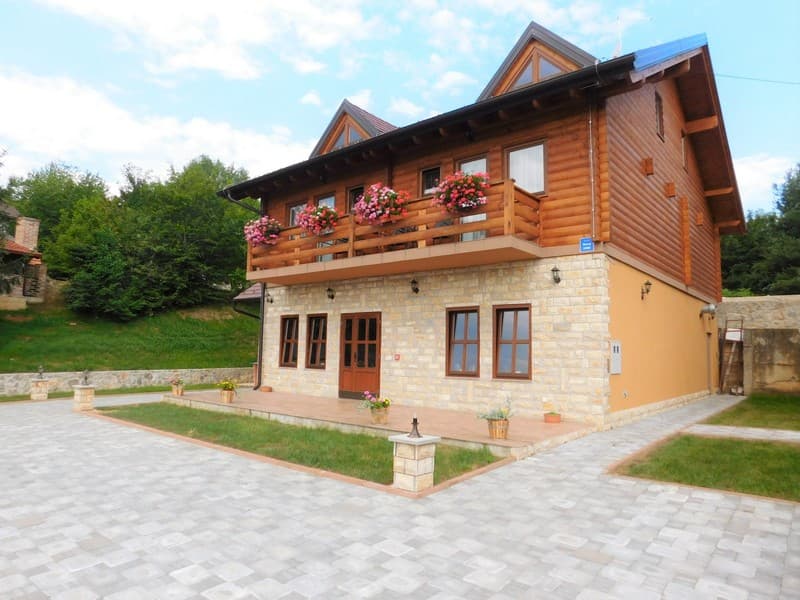 House Sara 2 photo 1