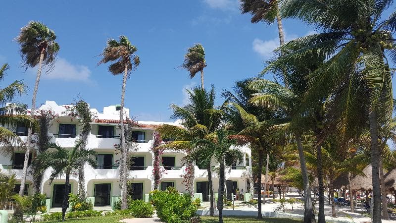 Hotel Akumal Caribe 1