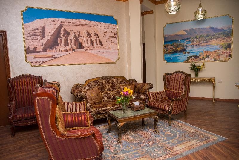 Hotel Grand Royal 2