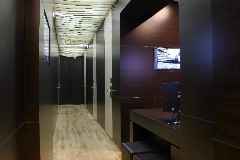 Maccani Luxury Suites 3