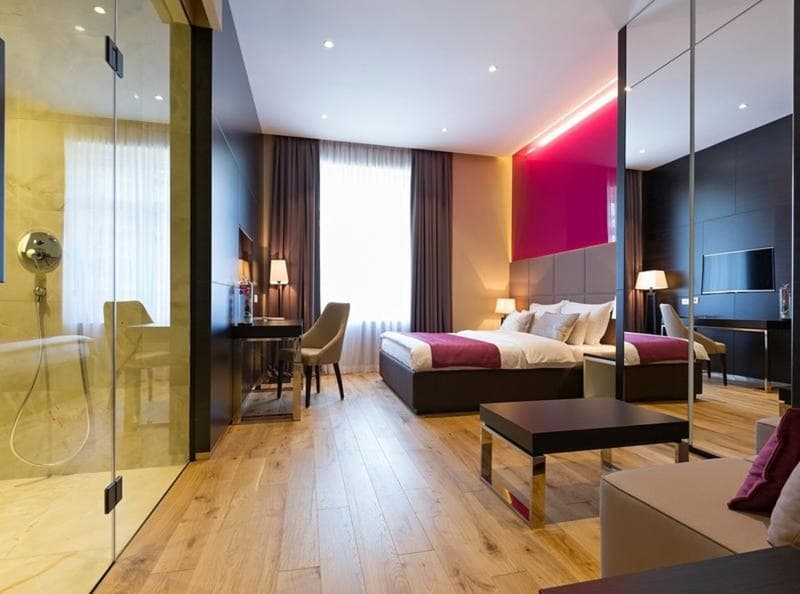 Maccani Luxury Suites 5