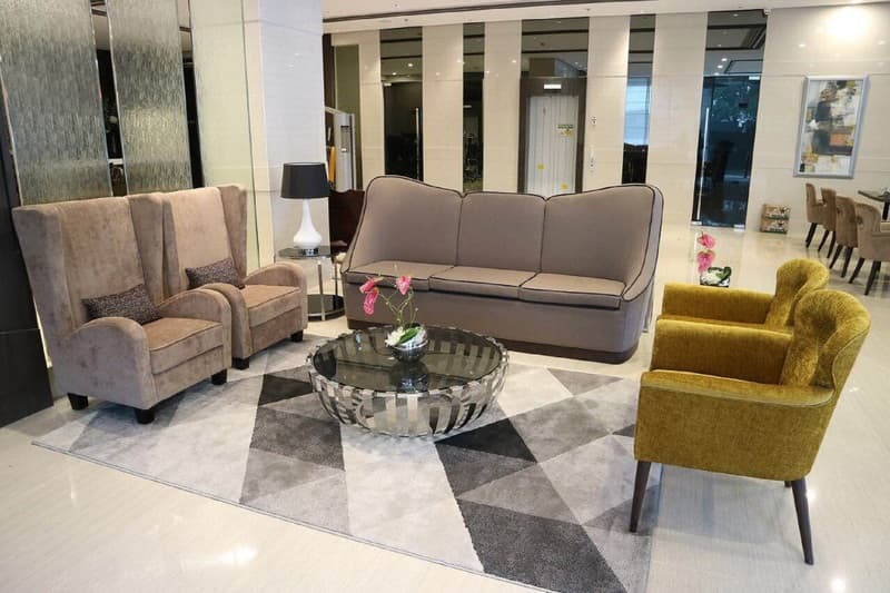 Reddoorz Premium @ West Avenue Quezon City (Adults Only) 3
